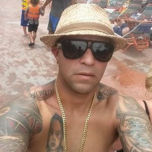 Meet your Posher, Hector